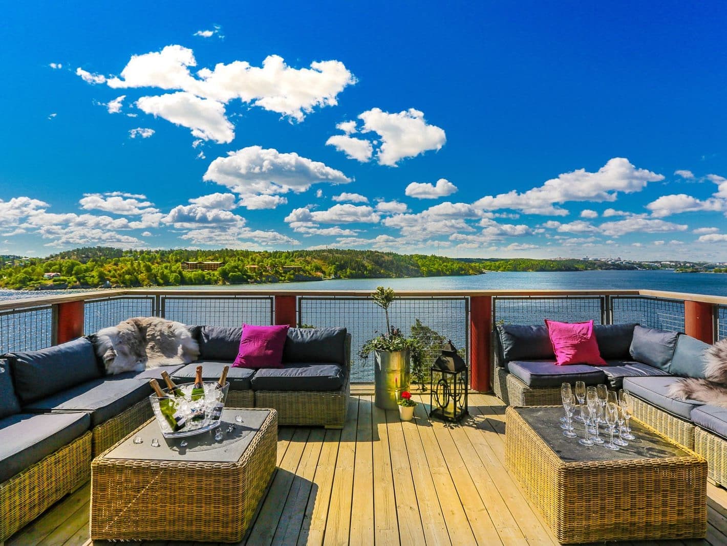 Högberga Gård lounge på terrassen Lidingö