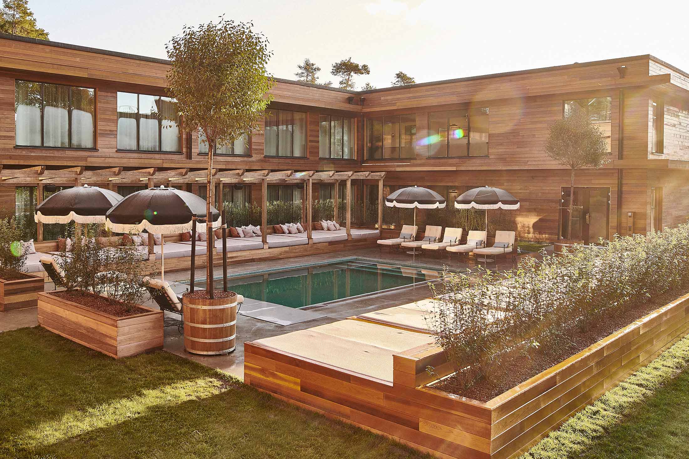 Ellery beach pool and spa