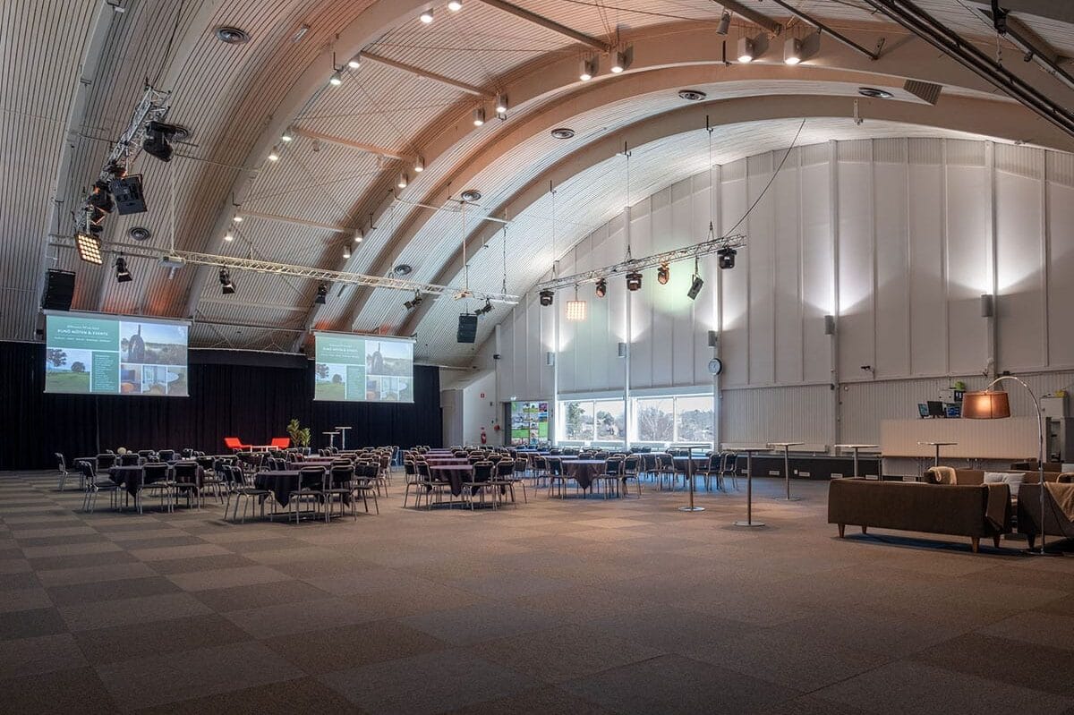 Runö Möten och Events mässhall