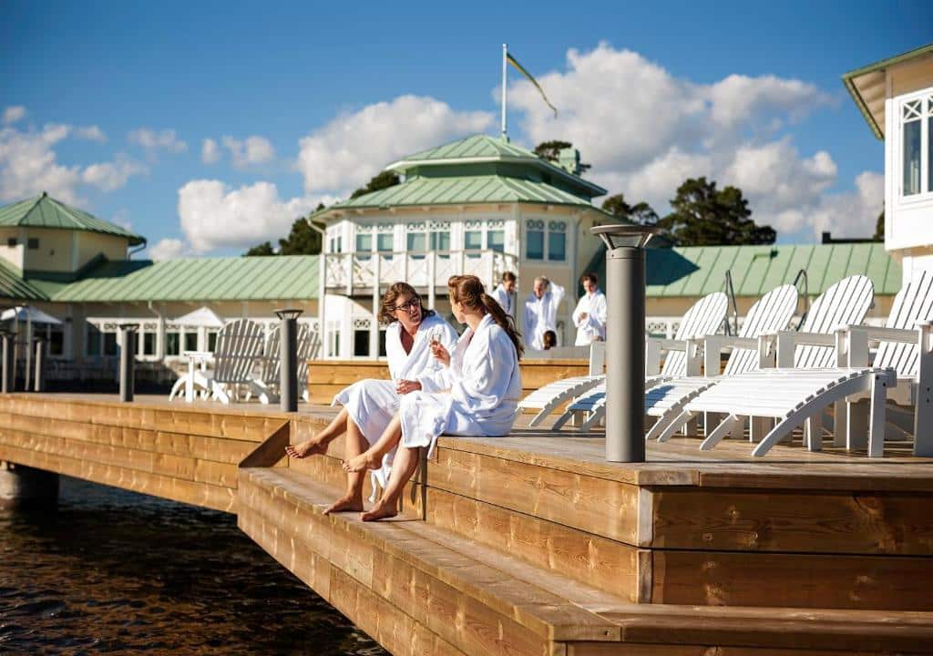 conference southern Stockholm Nynäs Havsbad pier with couples