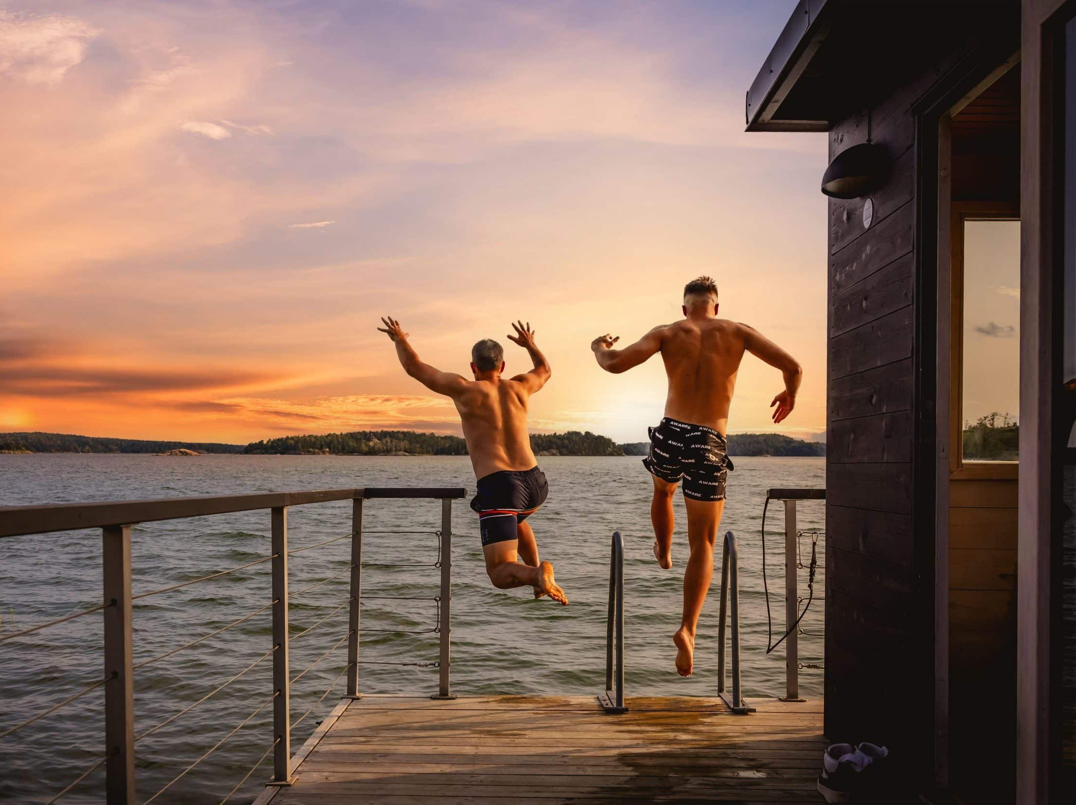 Almåsa Havshotell sauna jump